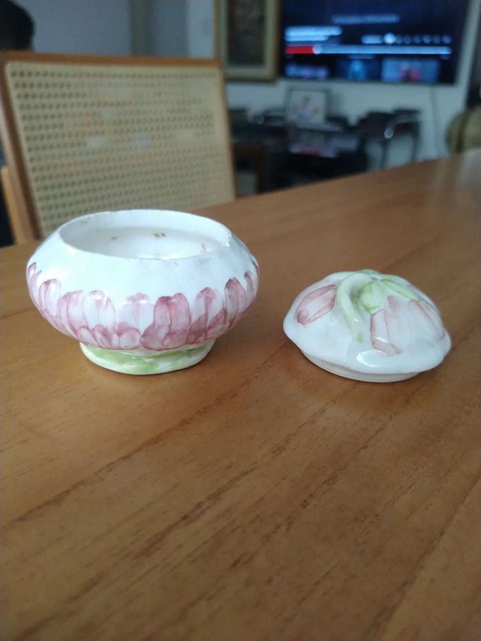 Caixa pequena de porcelana antiga - Foto 2