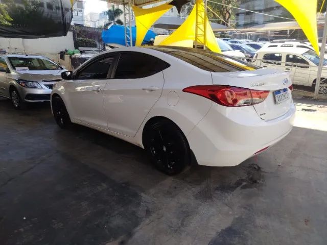 HYUNDAI ELANTRA GLS 1.8 - Foto 4