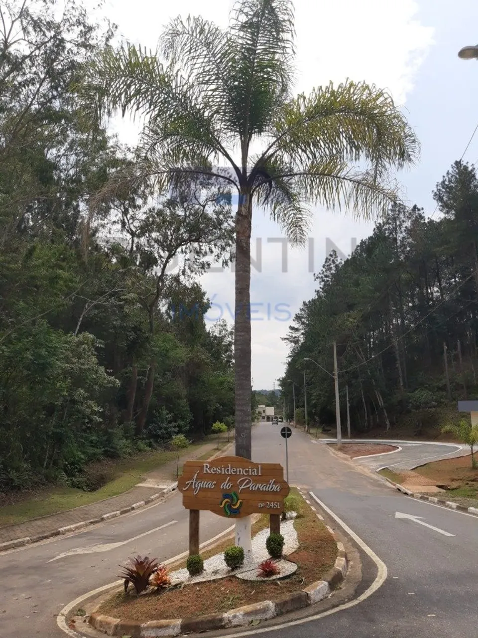 LOTE CONDOMINIO FECHADO EM GUARAREMA