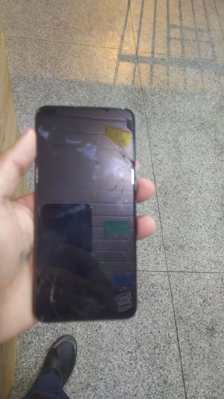 Vendo tecno redmi 128 gb ( 6 de ram )