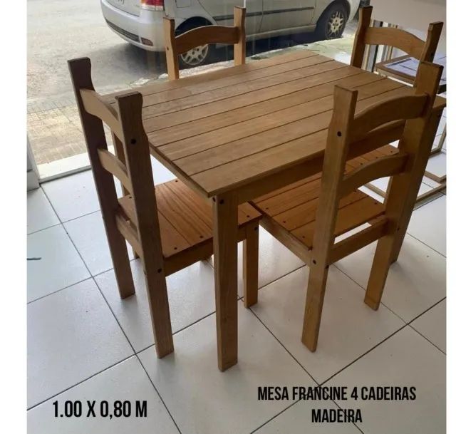 Mesa Madeira Eucalipto 4 Cadeiras - Nova na Caixa