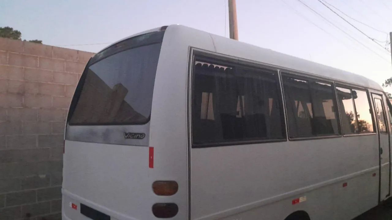 Micro-ônibus novo