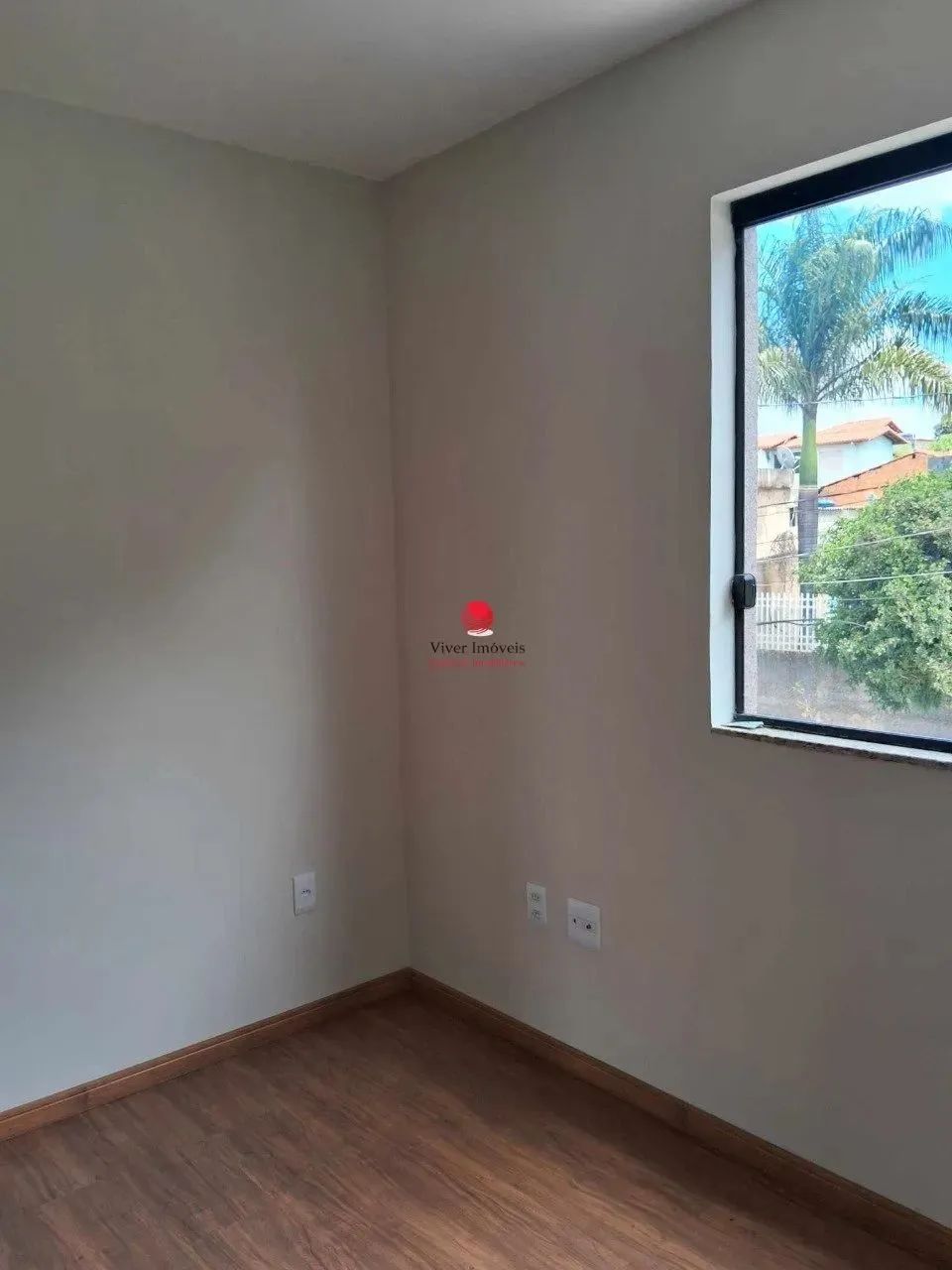 Casa Geminada Duplex à venda 03 quartos no bairro Santa Mônica. - Foto 4