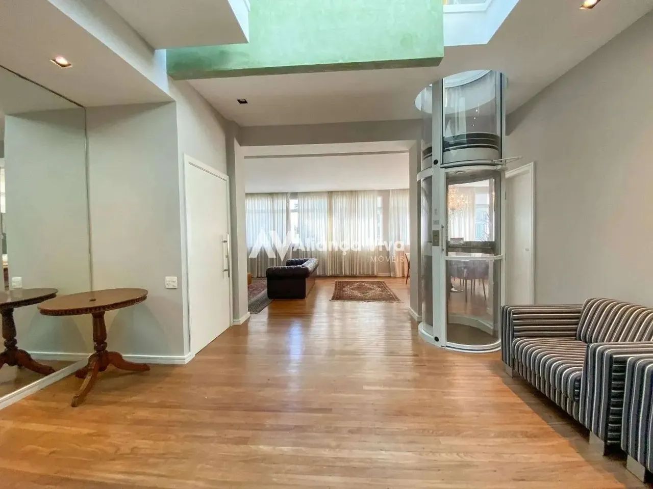 Exclusivo - Cobertura com 5 quartos, 314 m² - Vaga - Foto 3