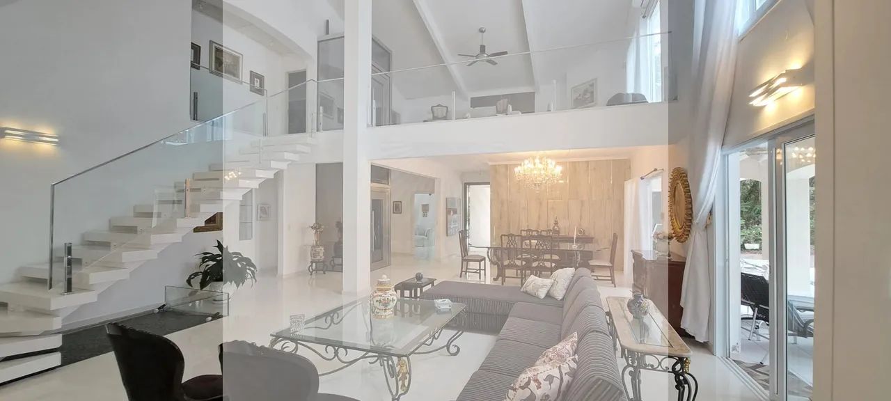Jardim Acapulco - Guarujá - 900 m² construídos - Terreno 1.500 m² - 5 Suítes - 6 Vagas - P - Foto 5