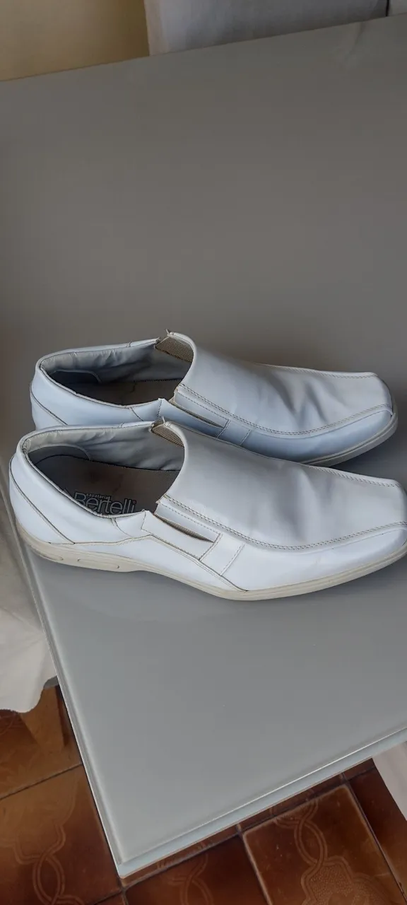 Sapato branco Masculino 