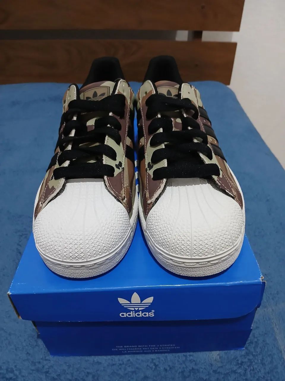 Tênis Adidas