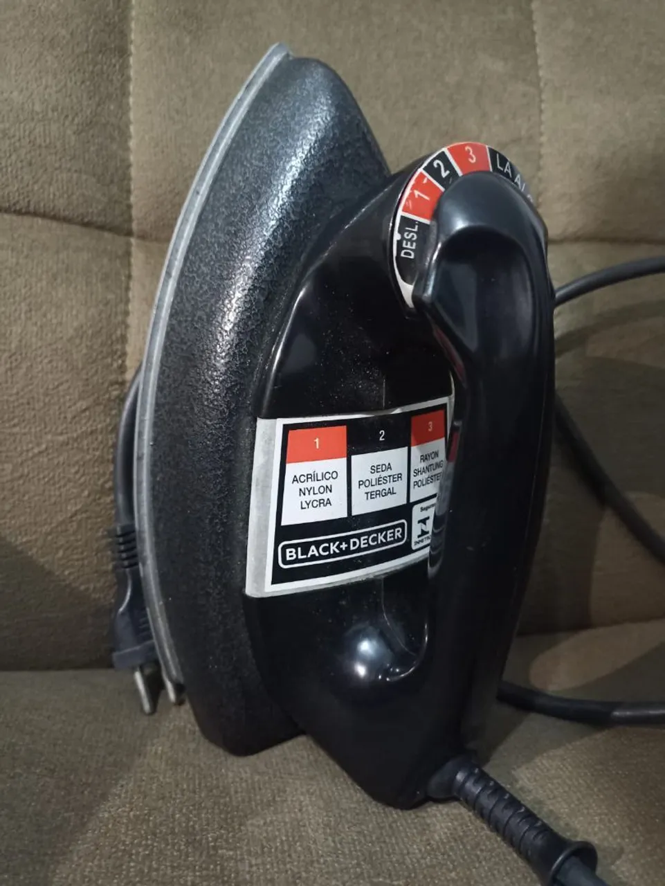 Ferro de Passar Roupa Black+Decker