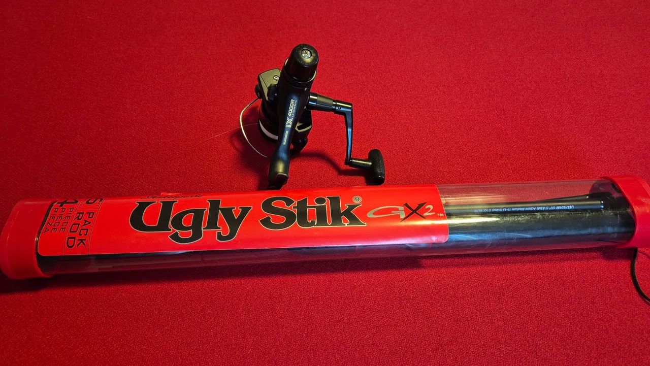 Conjunto Vara e Molinete Pesca Ugly Stik GX2