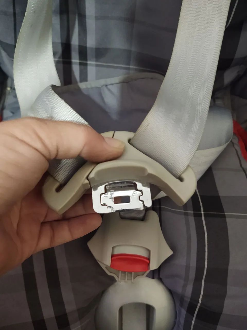 Cadeirinha Para Carro Burigotto 15 a 25 kg 200,00 - Foto 2