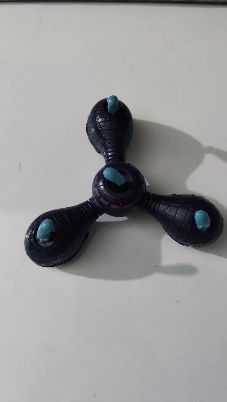Nave Alienígena Gallaxhar McDonalds Monstros vs Alienígenas<br> - Foto 5