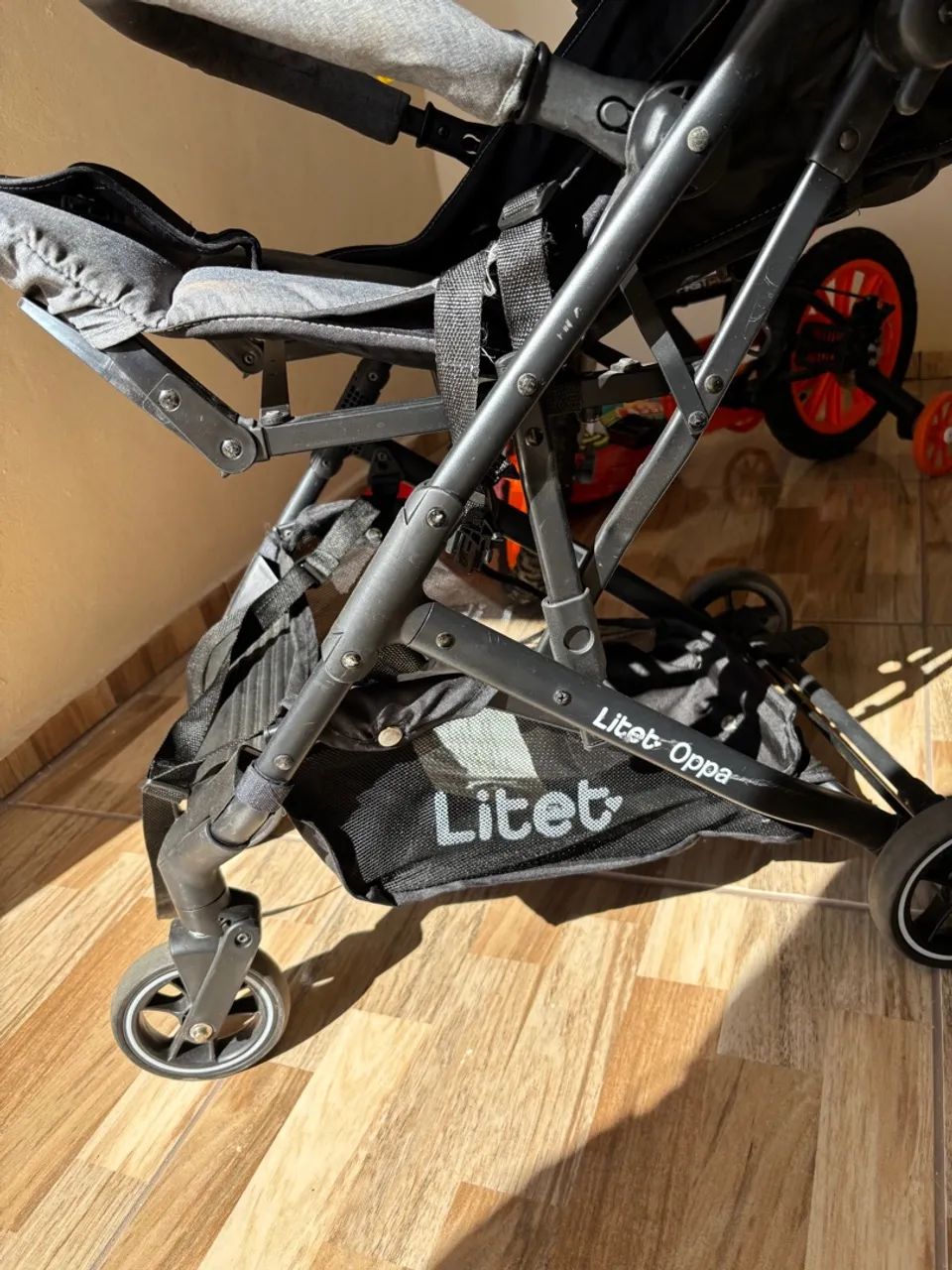 Carrinho de Bebê Litet