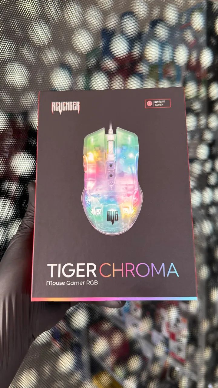 Mouse gamer transparente RGB