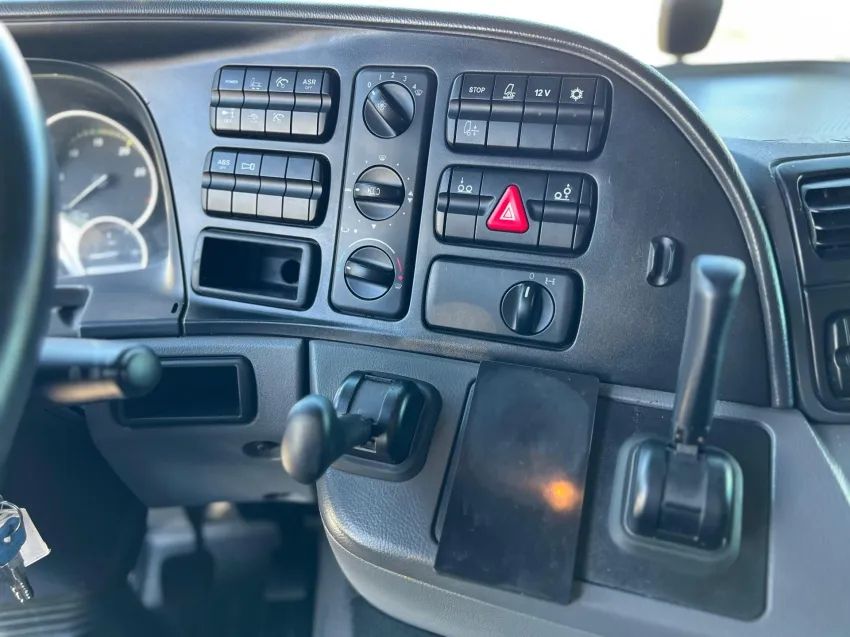 Mercedes-Benz Actros 2546 LS 6x2 | Selectrucks. - Foto 6