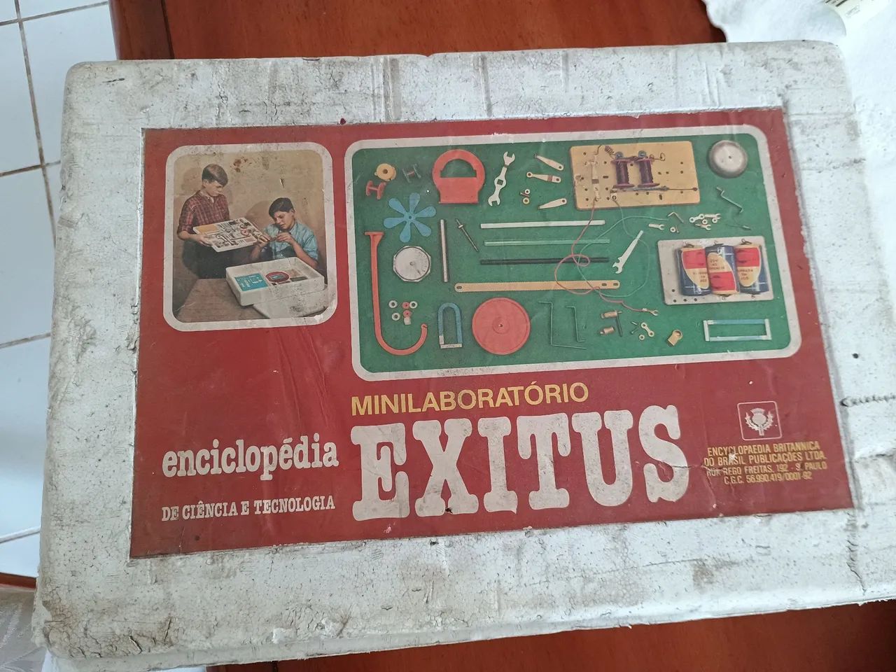 Mini Laboratório Exitús - Enciclopédia de Ciência e Tecnologia