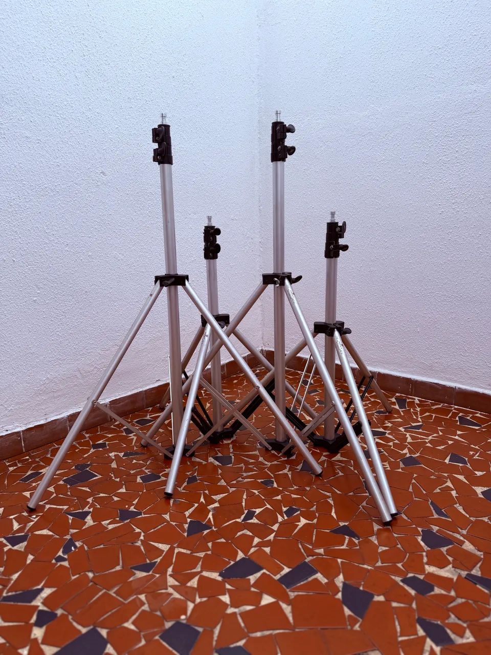 Kit 4 Tripés iluminação Incoflash - 2x Cadete II + 2x Mini II - Excelente estado