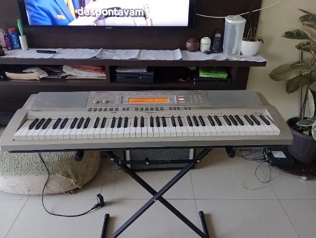 Teclado Casio wk-200 - Instrumentos musicais - Parque Imperial