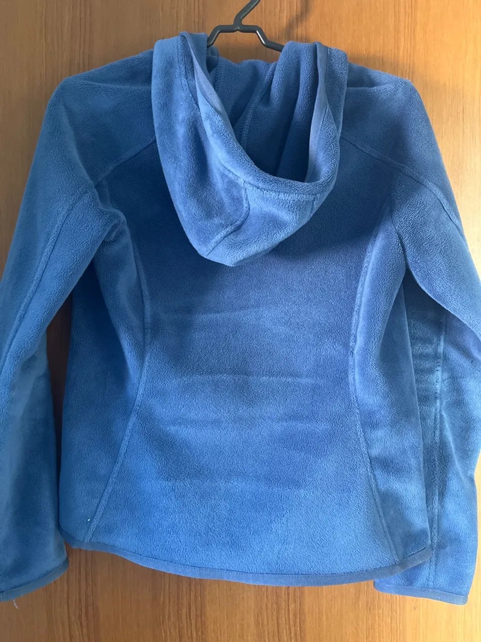 Casaco de Fleece Azul Quechua com Capuz - Foto 2
