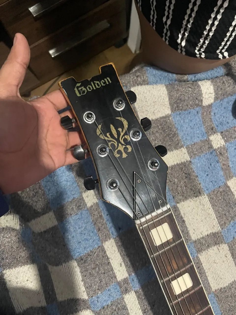 Guitarra  golden - Foto 2
