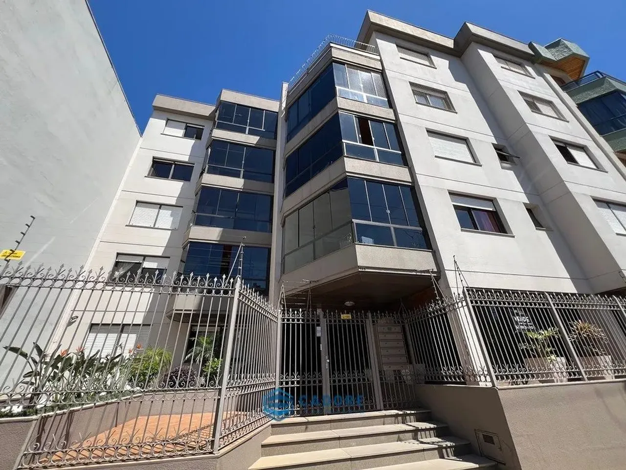 Cobertura duplex a venda no bairro Pio X