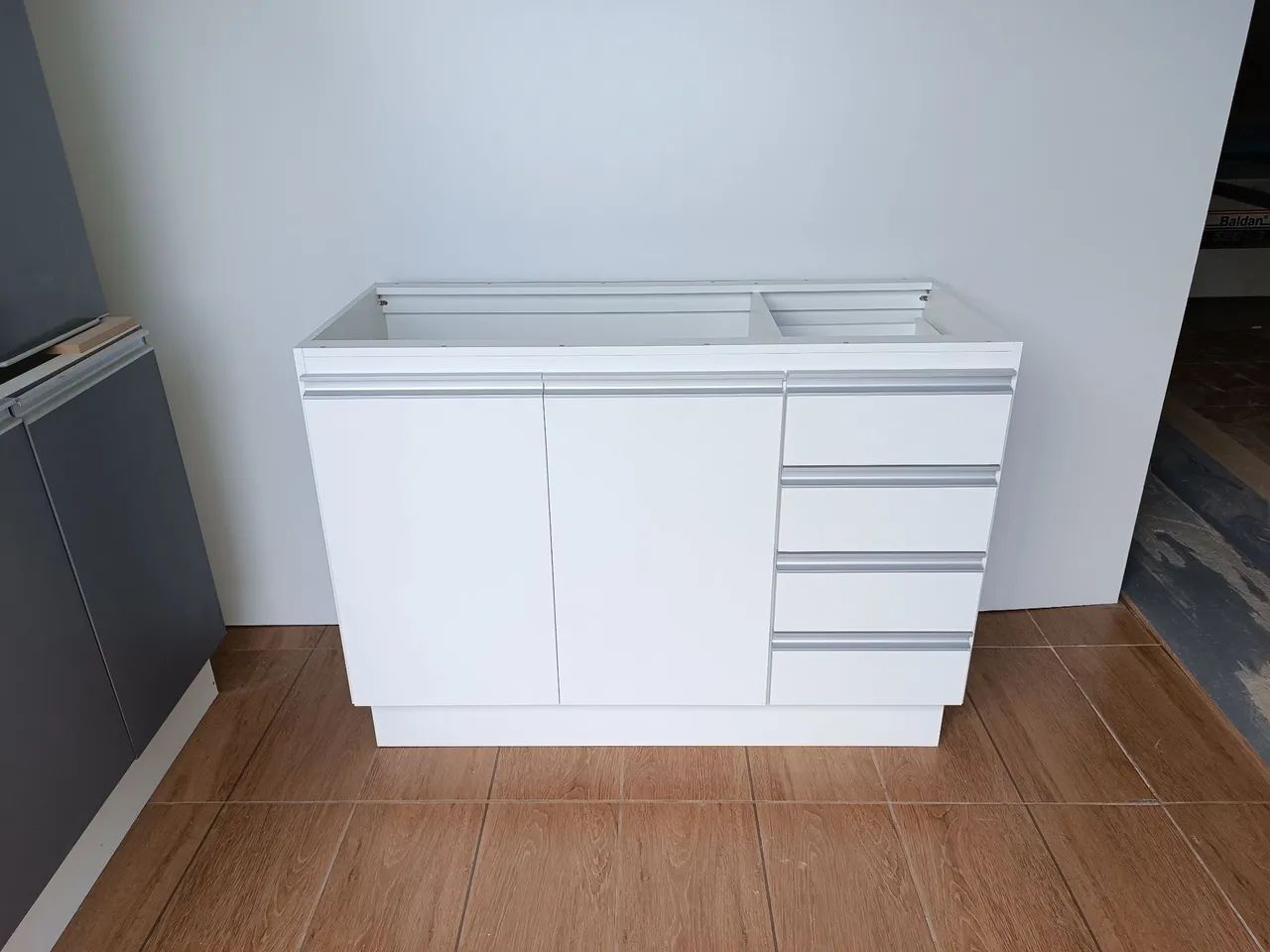 Balcão de cozinha em MDF branco  - Foto 3