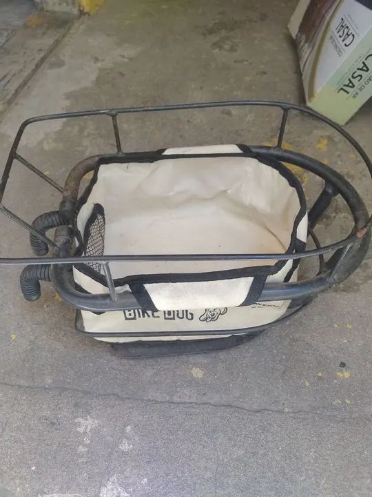 Vendo cadeirinha p Guidão 