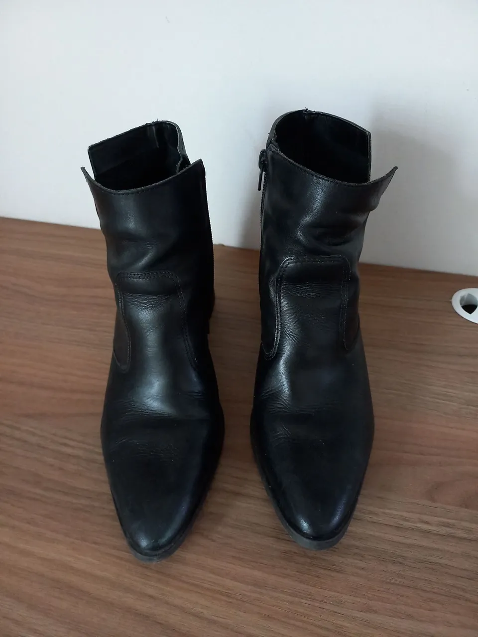 Botas de Couro Femininas Preta