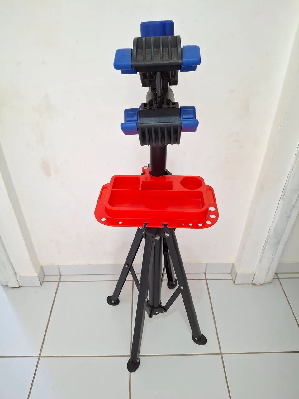 Suporte cavalete tripé 