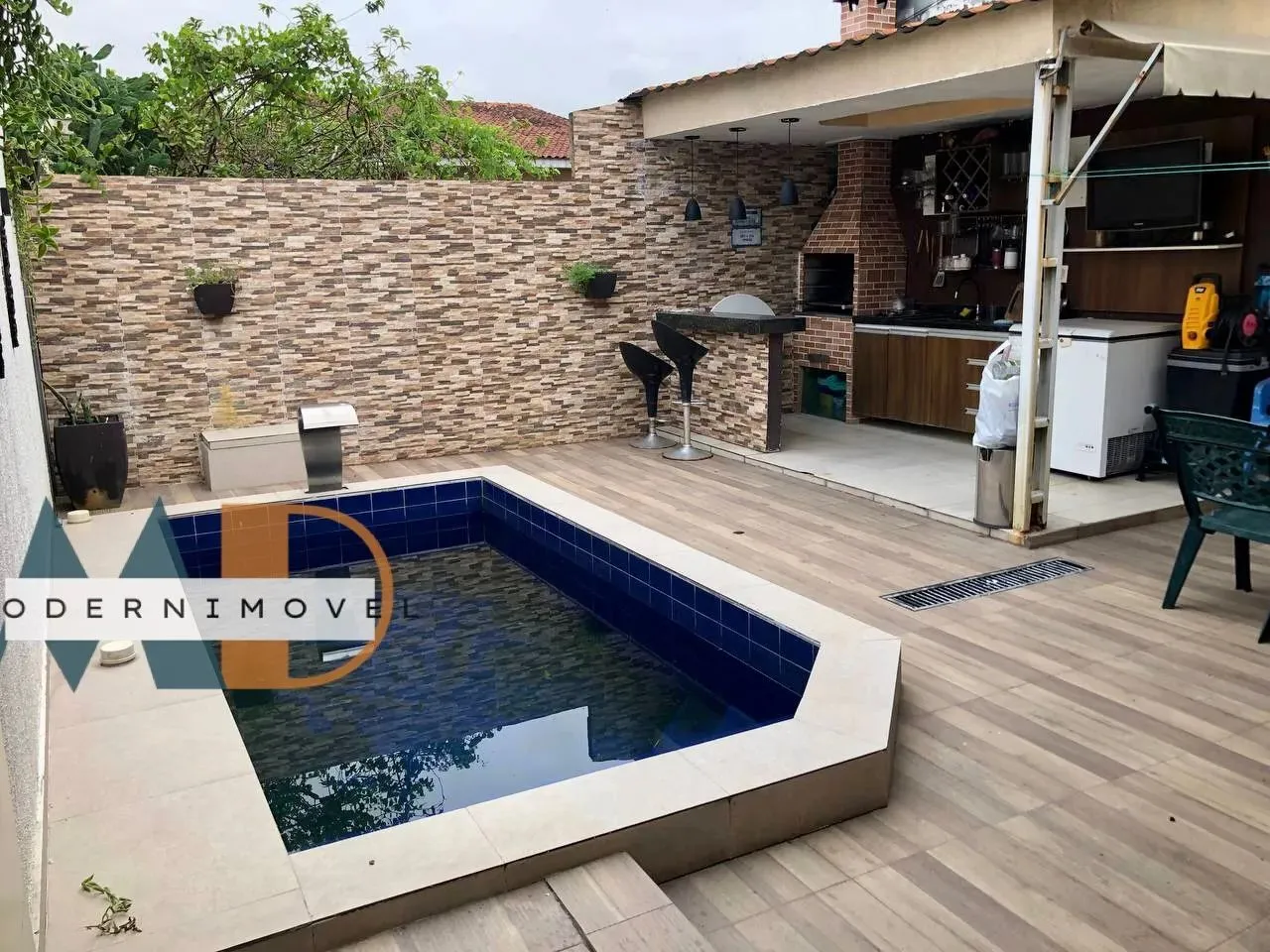 Parque das Laranjeiras | 3qrts | closet| piscina e poço artesiano | prox Exa DB