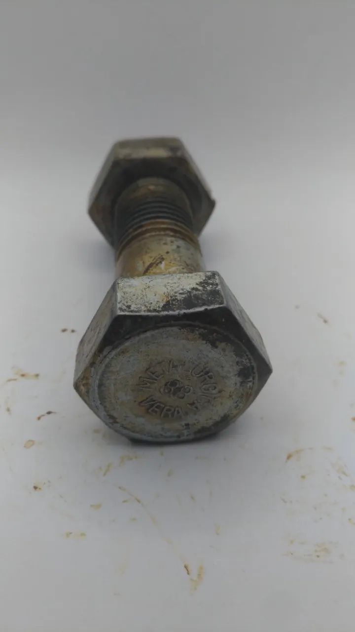 Parafuso Cab. Sextavado M24 x 80 8.8 A30 - Foto 2