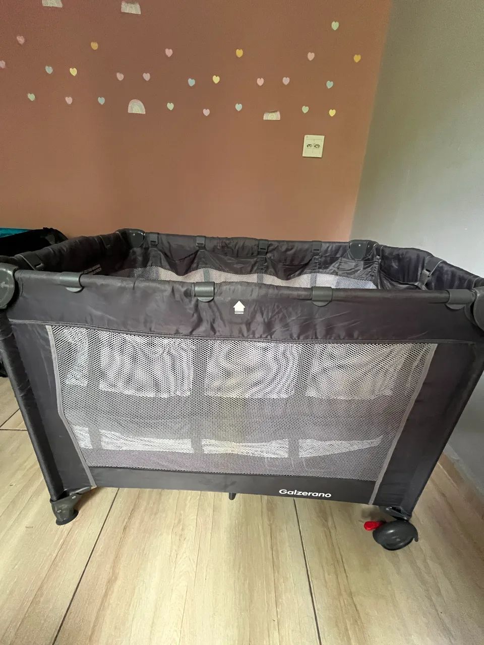 Berço portátil e chiqueirinho grande  - Foto 3