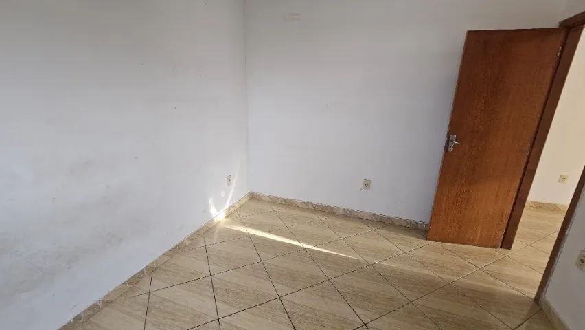 More no melhor local! Ao lado da Escola Bolivar de Freitas - Floramar - Belo Horizonte - Foto 5