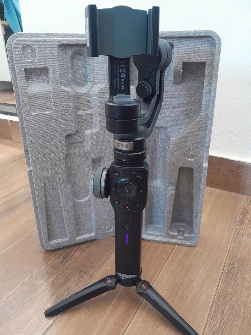 Estabilizador Gimbal ZHIYUN SMOOT 4 para Celular  - Foto 4