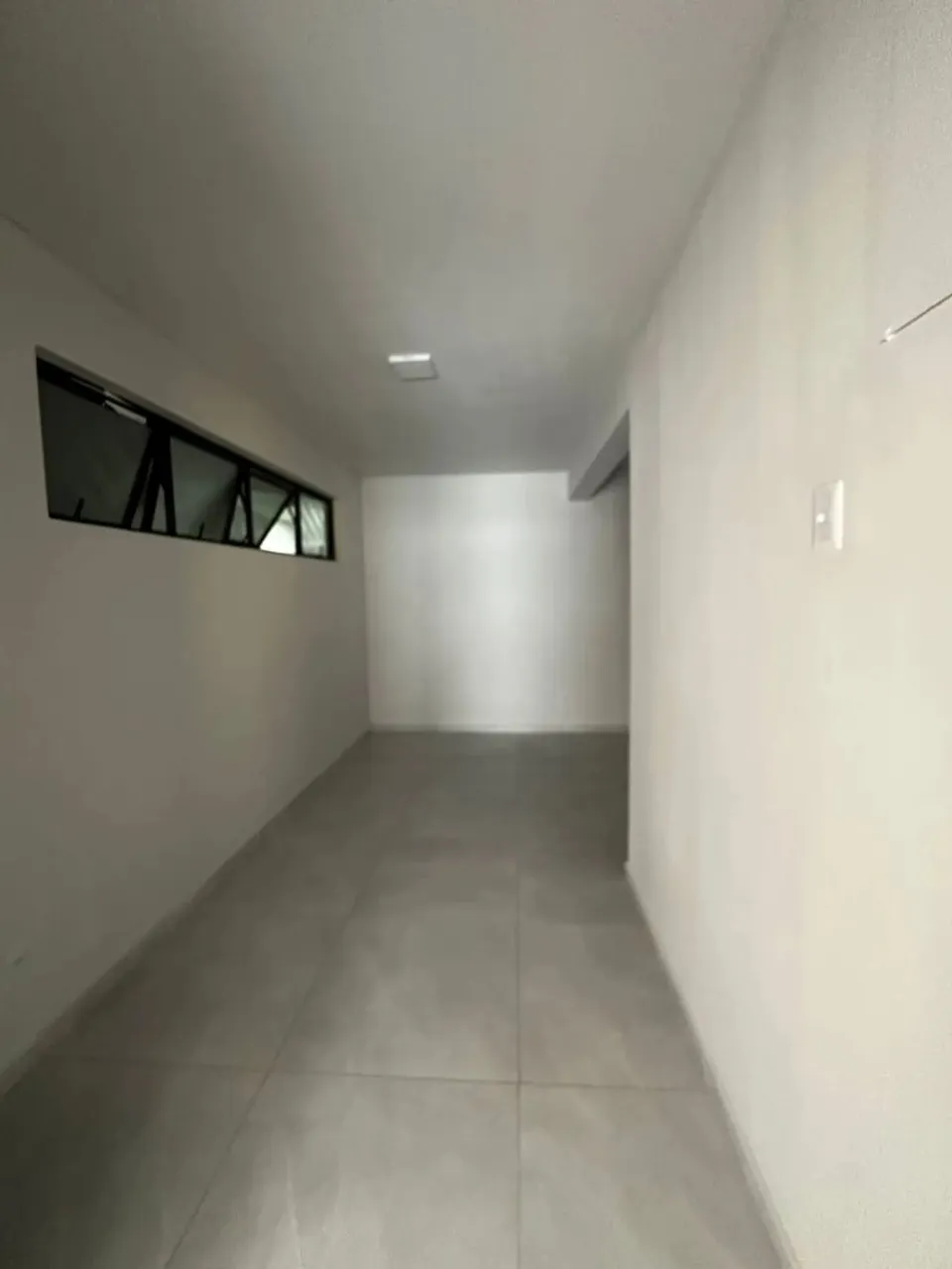 Alugo Kitnet no Centro de Goiânia.