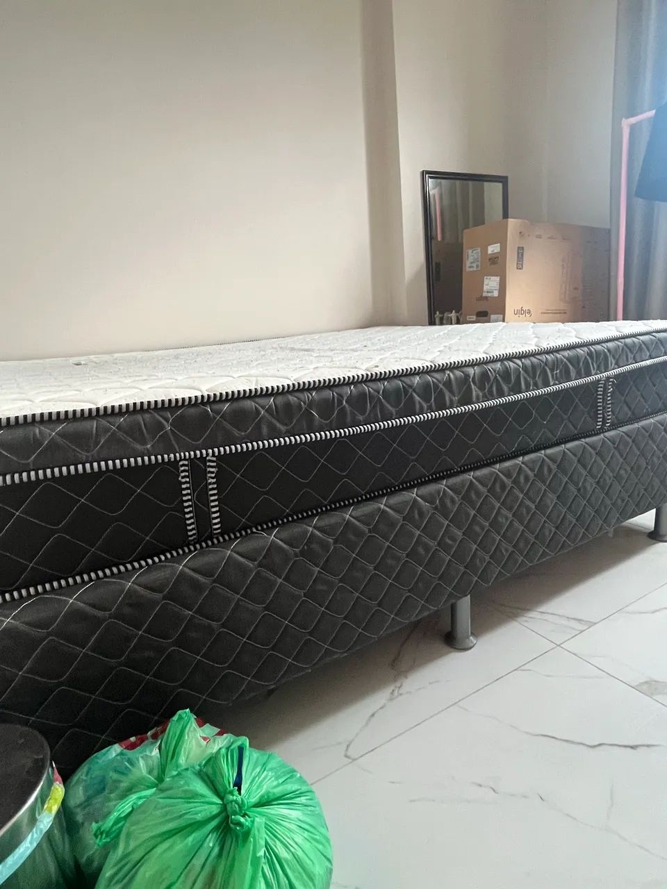COLCHÃO USADO PERFEITO ESTADO MEGA OFERTA BLACK - Foto 3