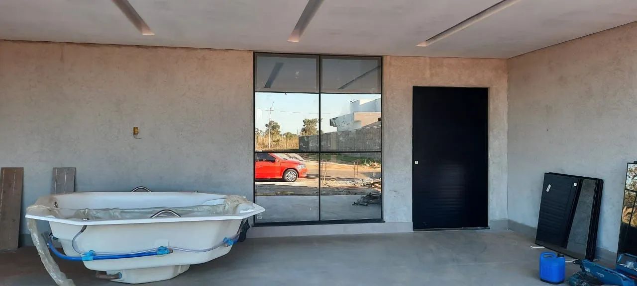 Porta em Alumínio Moderna - Lambril (PRONTO-ENTREGA) - Foto 3