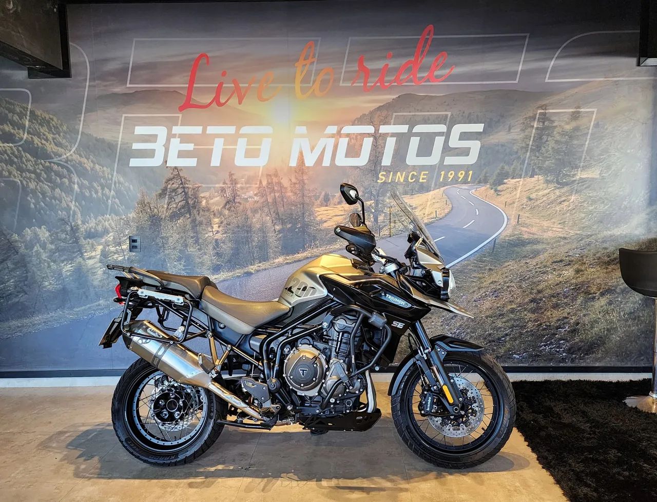 2020 Triumph Tiger Desert Edition Bike Triumph Tiger 1200 Alpine