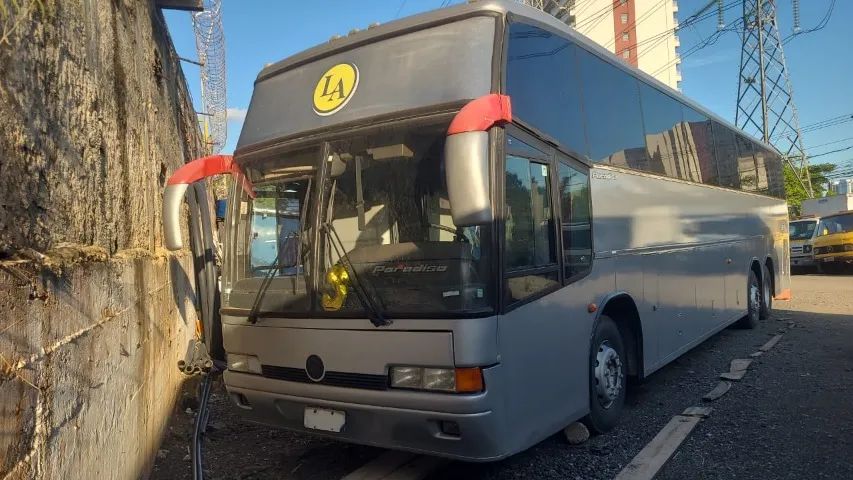 Ônibus Paradiso 1150 GV - Mercedes Benz 0400
