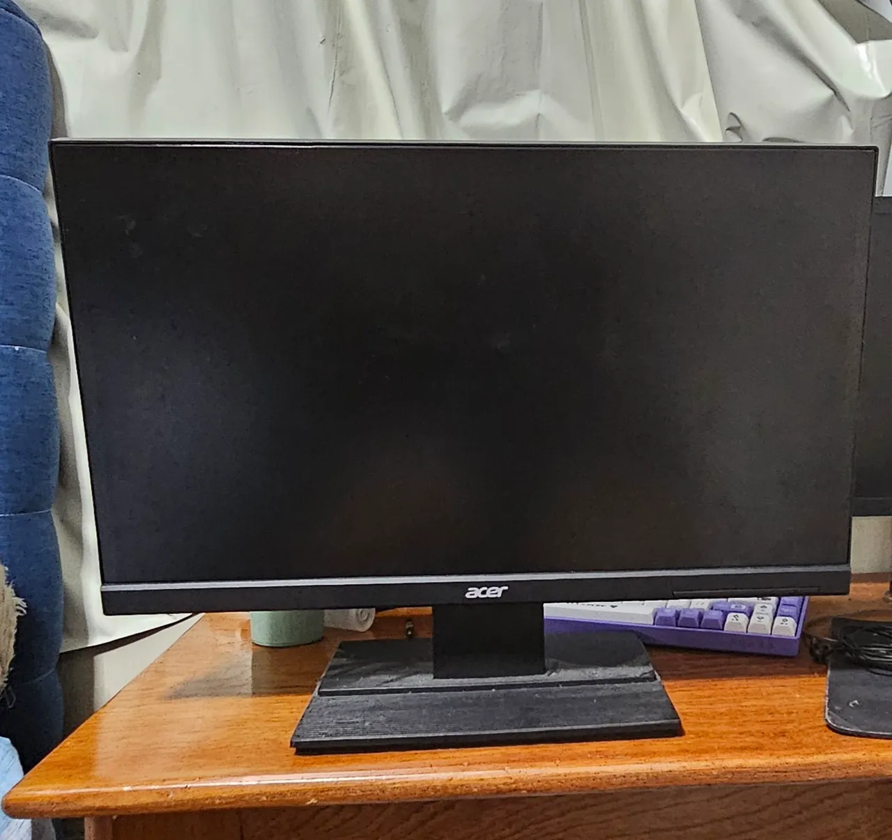 Monitor Acer v226hl 60hz com defeito