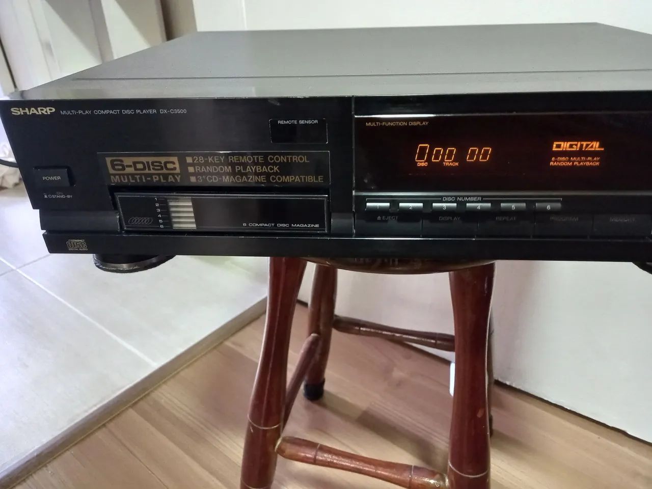 CD PLAYER SHARP 6 CDS DXC3500