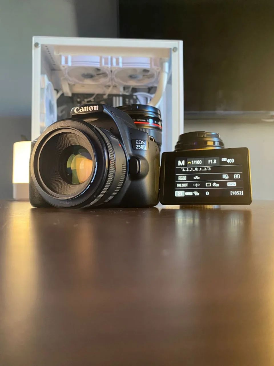 Camera Canon 250D (SL3) 4k, + Lente 24 - 105mm, 85mm e 50mm - Foto 2