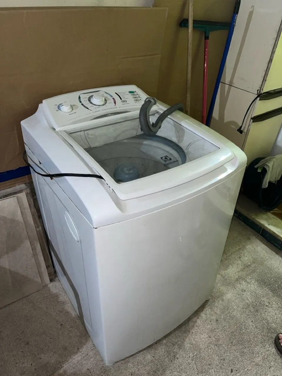 Máquina de lavar Electrolux 12kg