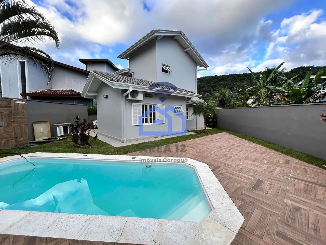 Casa em condomínio à Venda no condomínio Mar Verde em Caraguatatuba, SP
