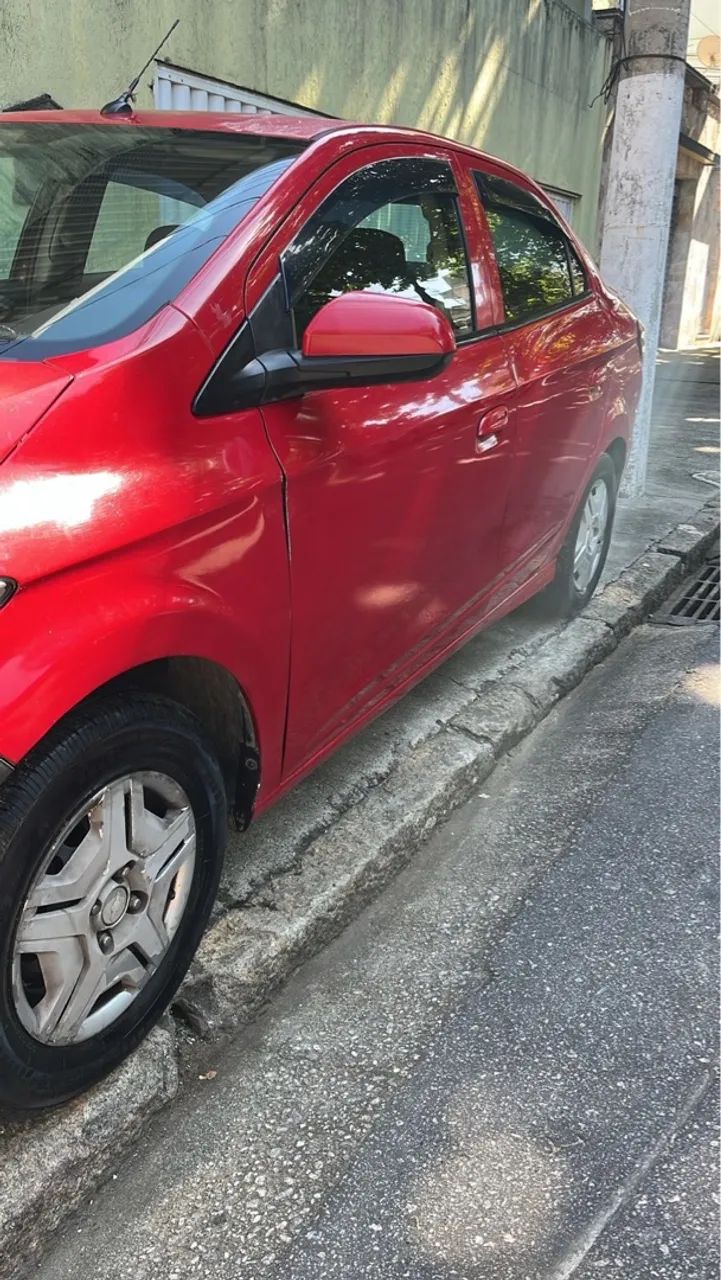 Prisma 2015 LT 1.0 completo com kit gás  - Foto 3