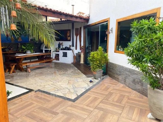 CASA À VENDA NA FAROLÂNDIA - ESQUINA, COMPLETA E AVERBADA! - Foto 5