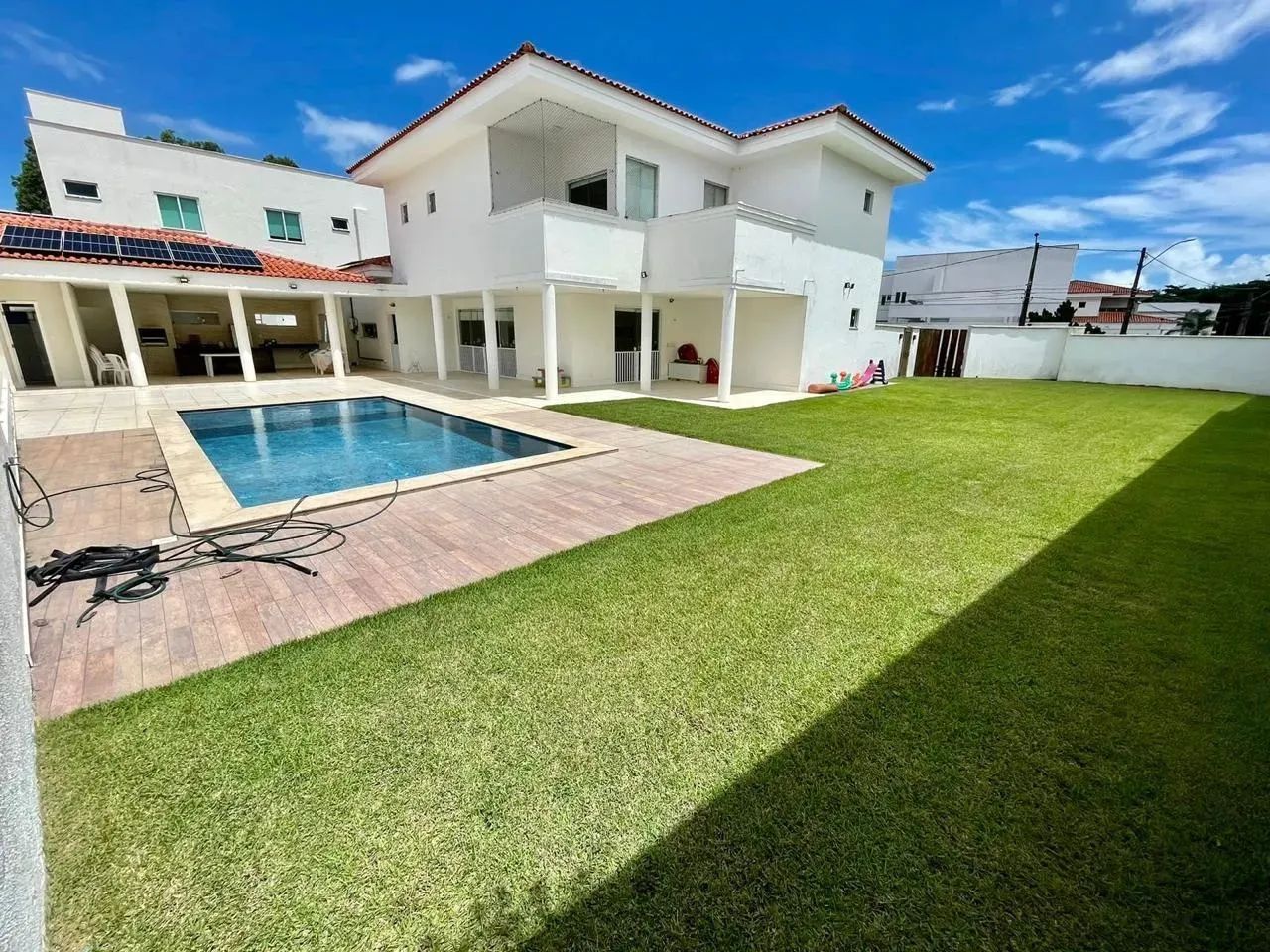 OLHO DÁGUA: ALUGO EXCELENTE CASA NO CONDOMÍNIO GOLDEN  GREEN