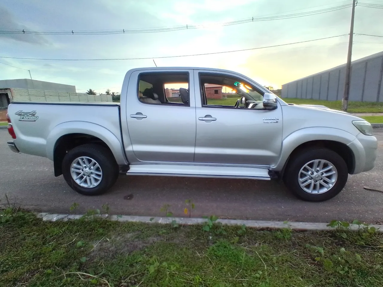 Pra vender hj 119.900 ano 13/13 caminhote de cidade