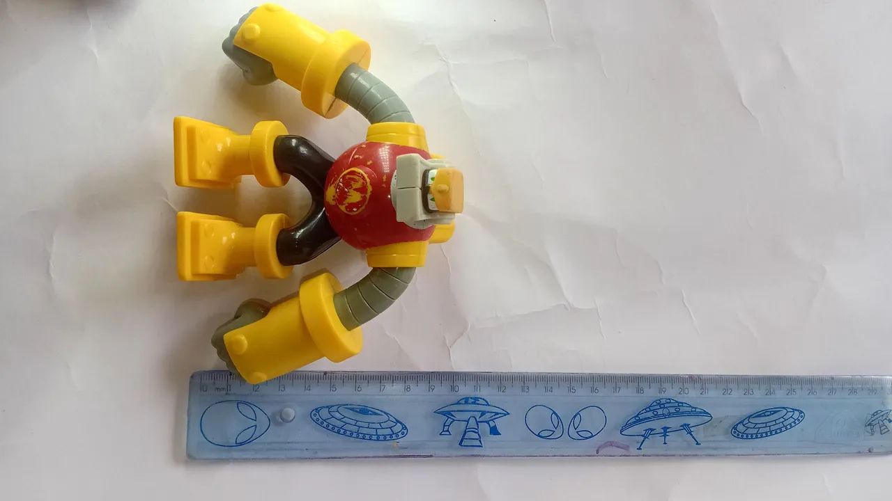 antigo boneco guts man mcdonald's 2006 coleção série megaman clássico - Foto 5