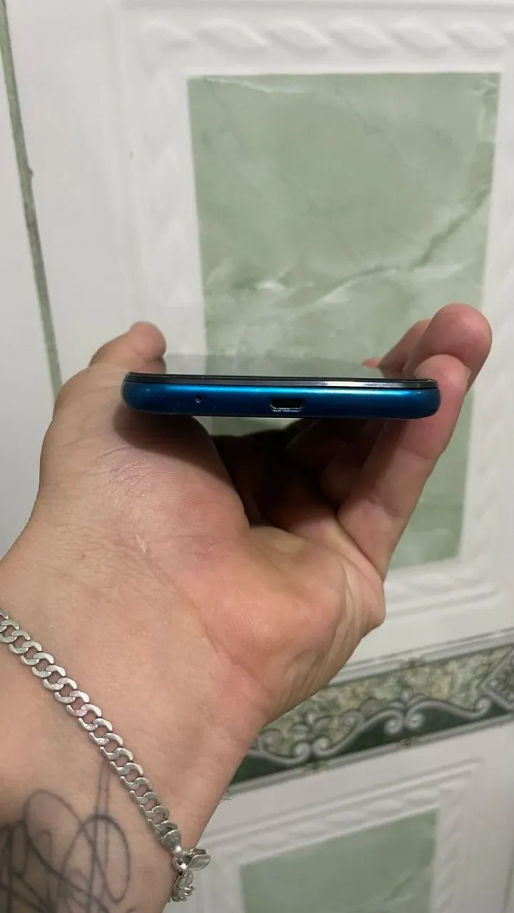 MOTO E 6 PLUS