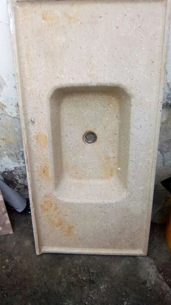 As duas pias por 60 reais 64419088740737123